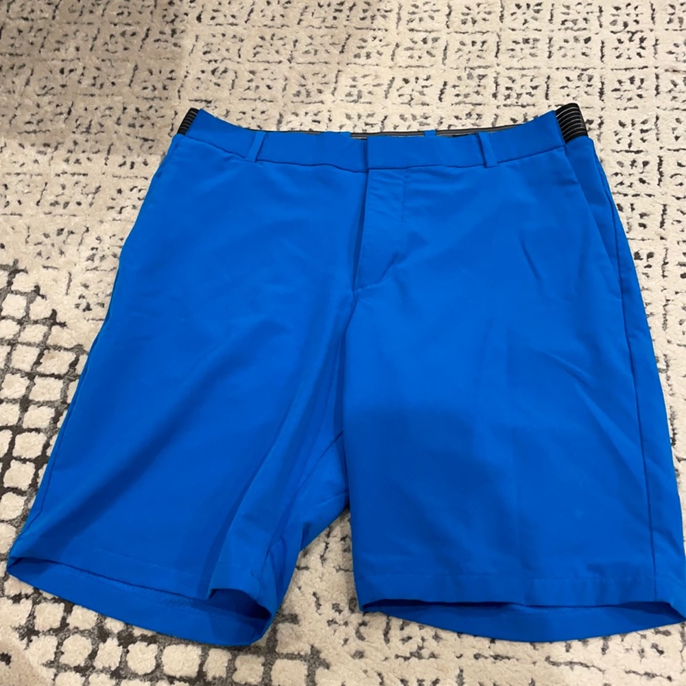 Nike golf shorts